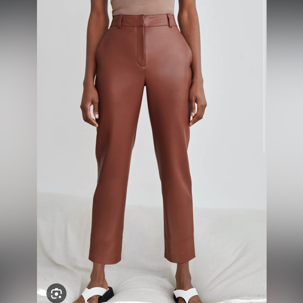 Aritzia Babaton command leather pants cropped sz 00 NWT